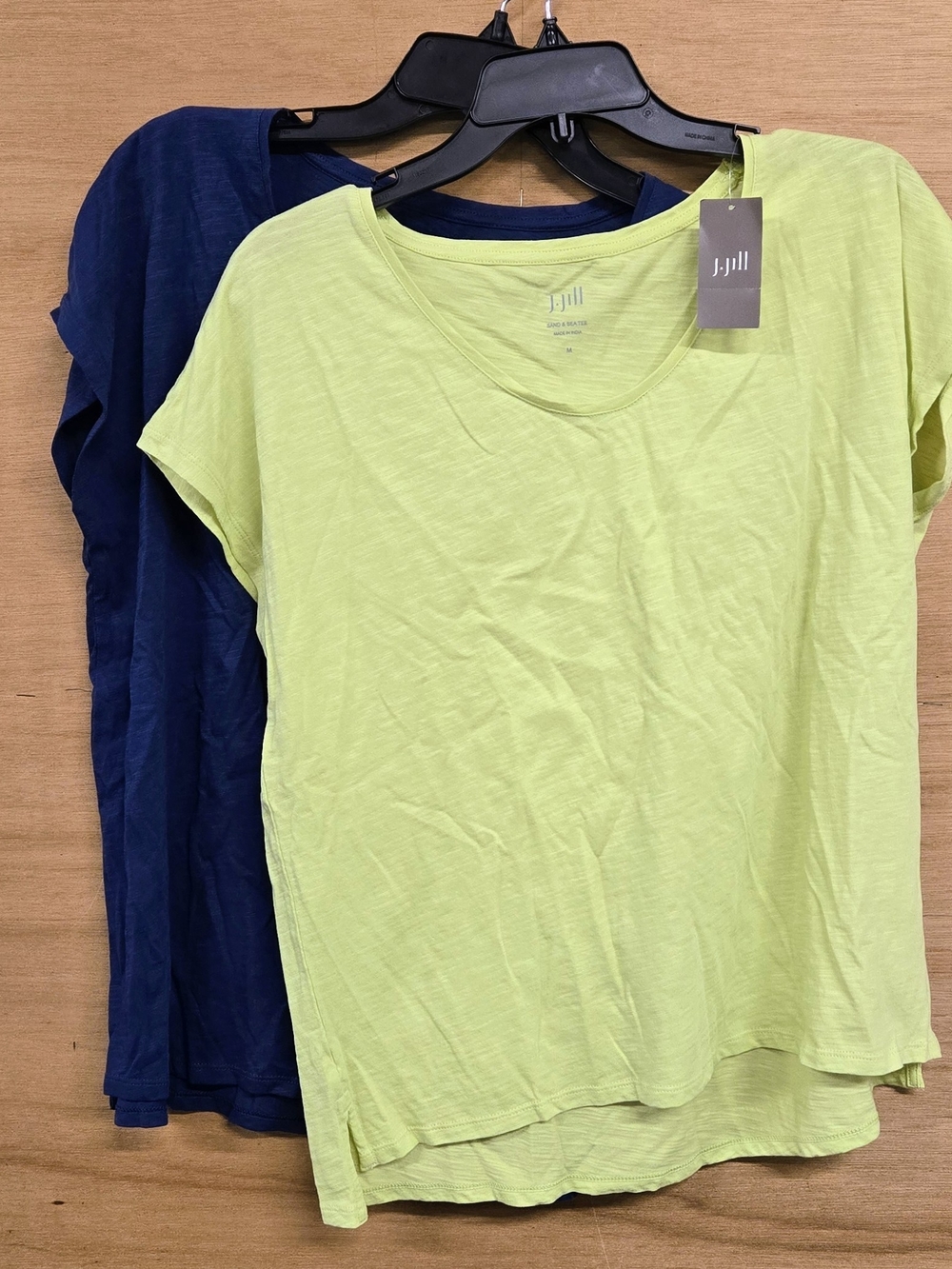 (2) J. Jill Short Sleeve Sand And Sea Tee in Lime Green and Navy